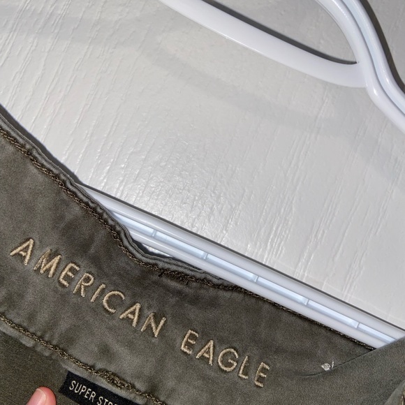 American Eagle Army Green High Rise Cargo Skinny Jeans - Picture 3 of 4
